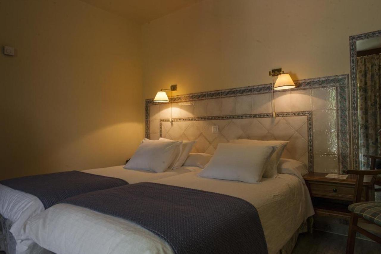 Hotel Balneario De Alceda מראה חיצוני תמונה