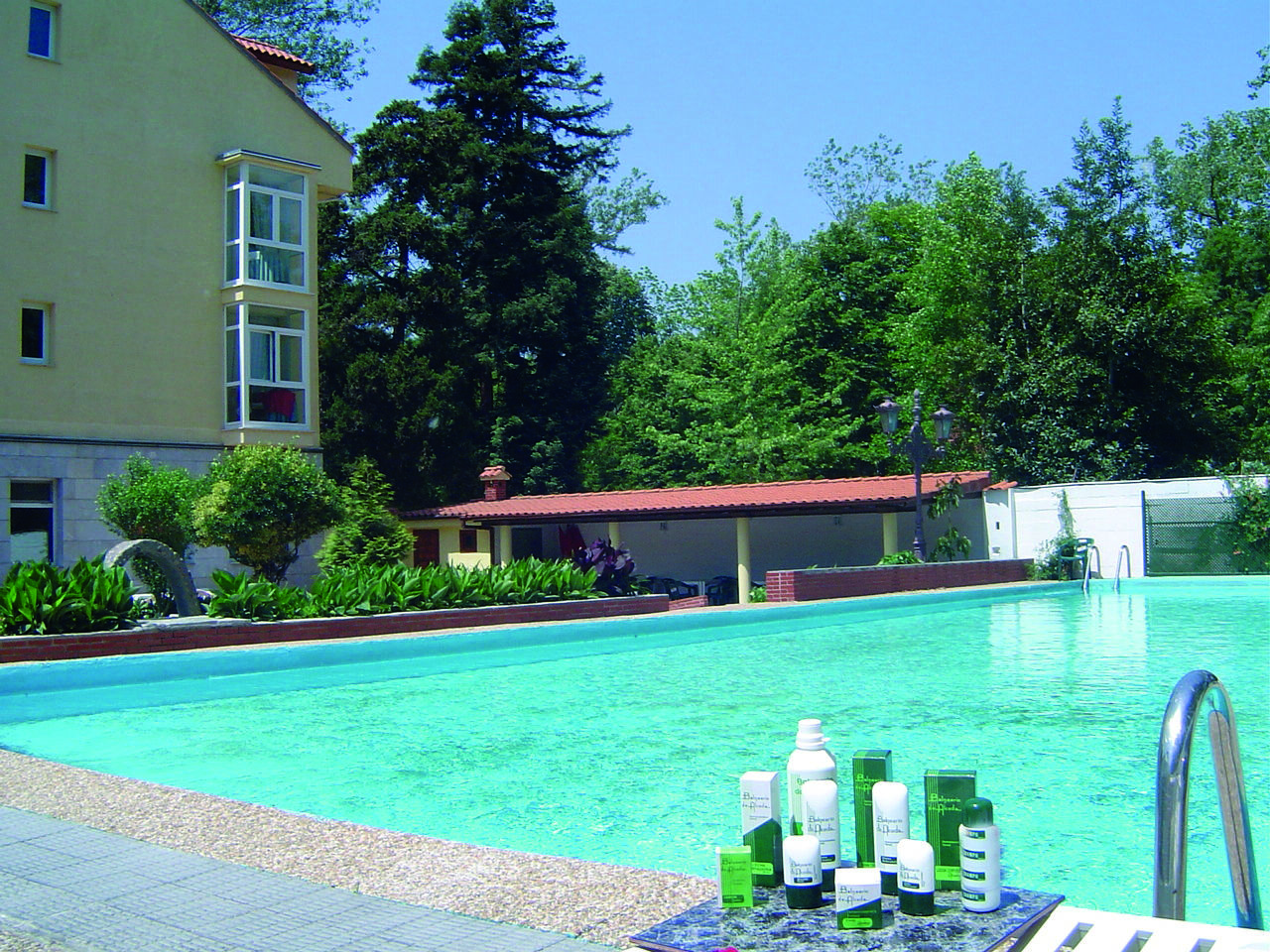 Hotel Balneario De Alceda מראה חיצוני תמונה